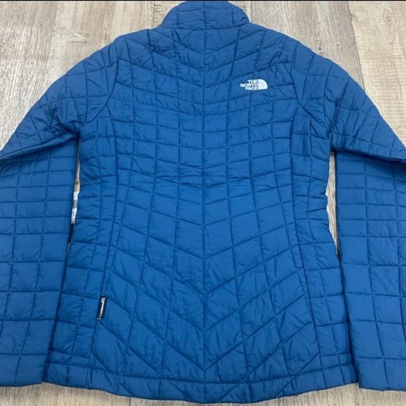 The North Face Thermoball Jacket Monterey Blue Small nwt - Picture 6 of 7